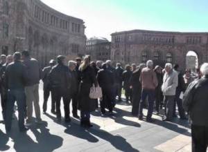 Nairit plant employees demand to include their specialists