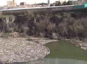 Мусор, соединяющий реку Раздан и Ереванское озеро: Тревожный звонок