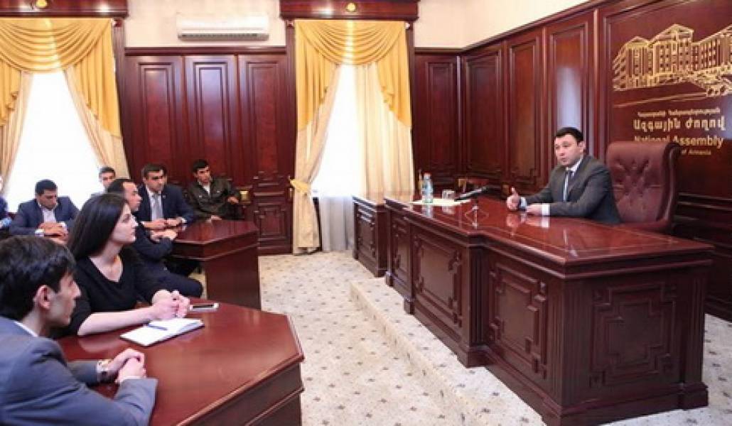 7f7c1750-7e21-43a2-8943-584aa2226bf0