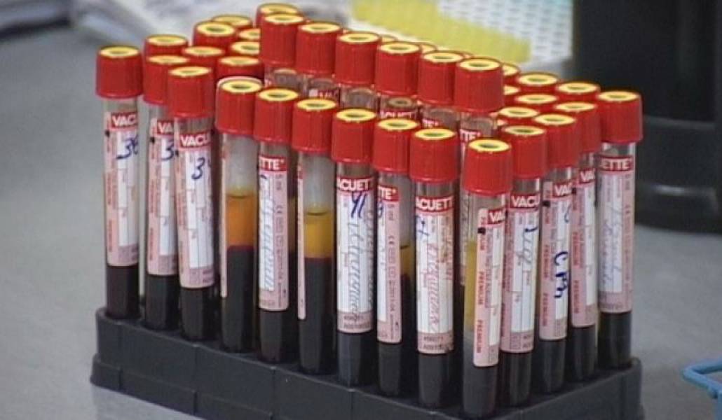 af63d189640658c769ba49cfcf3bd24c