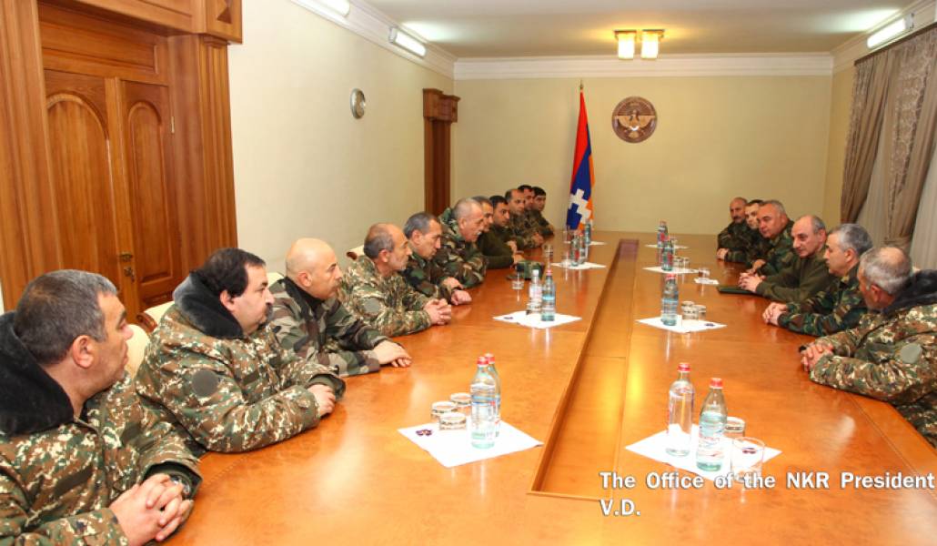 040416-ManvelGrigoryan-Info