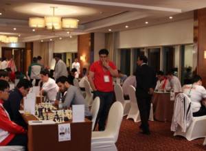 Հովհաննես Գաբուզյանը միանձնյա առաջատար է