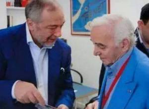 Шарль Азнавур обратился к Путину