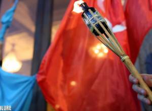 Шествие стартовало после сожжения флагов Турции и Азербайджана