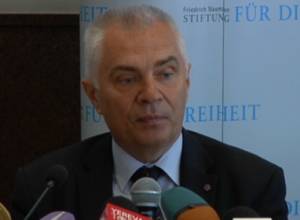 P. Switalski: “If there is no consensus, the EC discussions should be continued”
