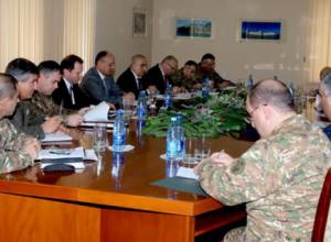 Defense Minister meets with representatives of IT sector