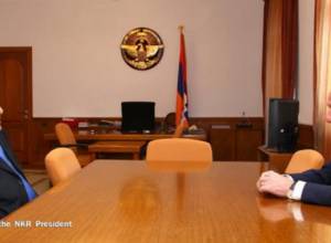 Bako Sahakyan and Levon Ter-Petrosyan held a meeting
