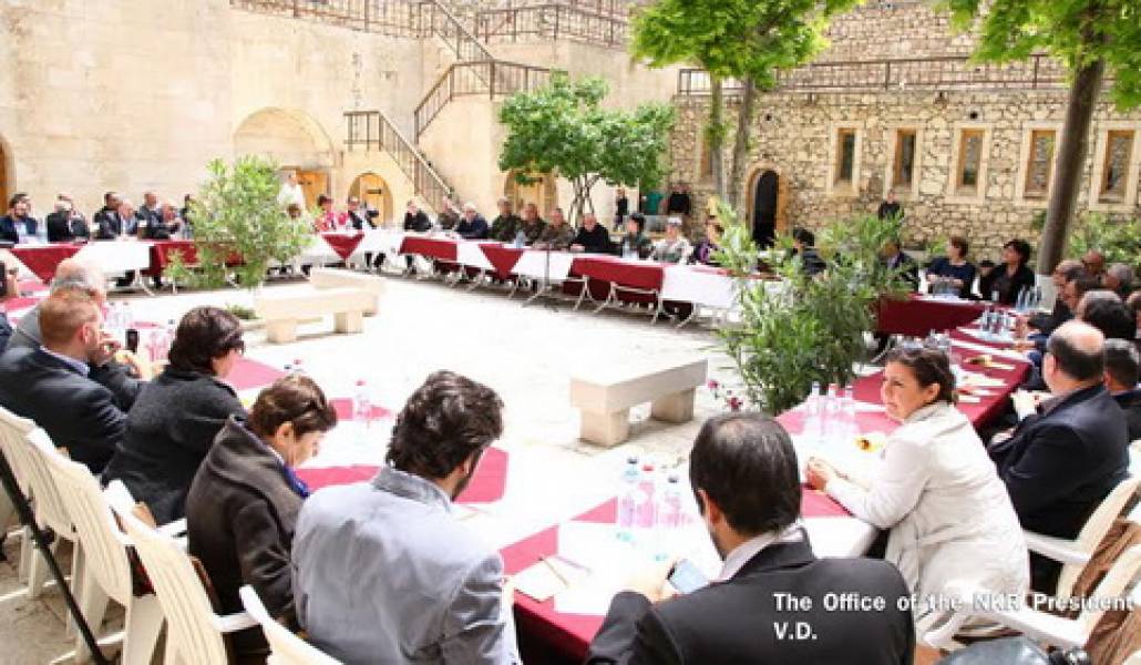 55220bac-c0f2-4e1c-b5de-04a3e59d82a9