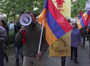 «Новая Армения» начинает пресс-конференции-обсуждения на открытом воздухе