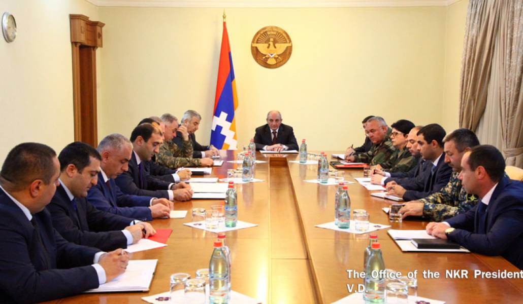 160516-BanakKensPetMarm-Info