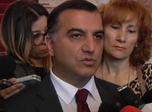 Министр не исключает, что будет приезжать на работу на велосипеде