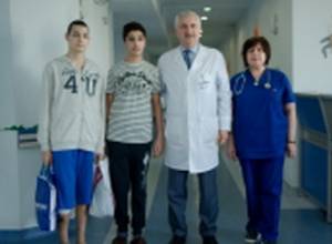 Пострадавшие от взрыва автобуса подростки уже дома