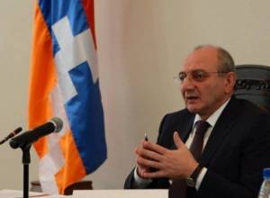 Address of Bako Sahakyan to participants of political forum