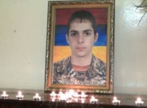 Դասասենյակը կրում է հակառակորդի տանկերը խոցած հերոսի անունը