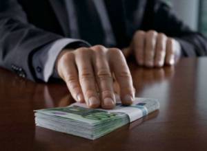 Lieutenant Colonel demands bribe of 12 thousand dollars to organize deferment for 3 years