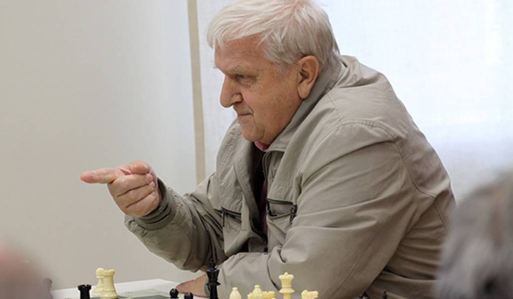 sport-chess-veteran