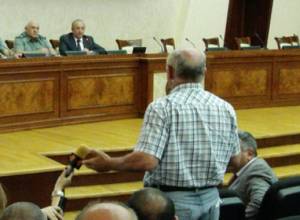 Մատակարարները դժգոհ են ՊՆ-ից