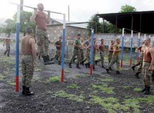 Военные атташе посетили воинскую часть