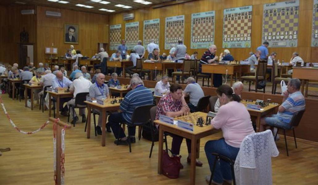sport-chess-veteran-1
