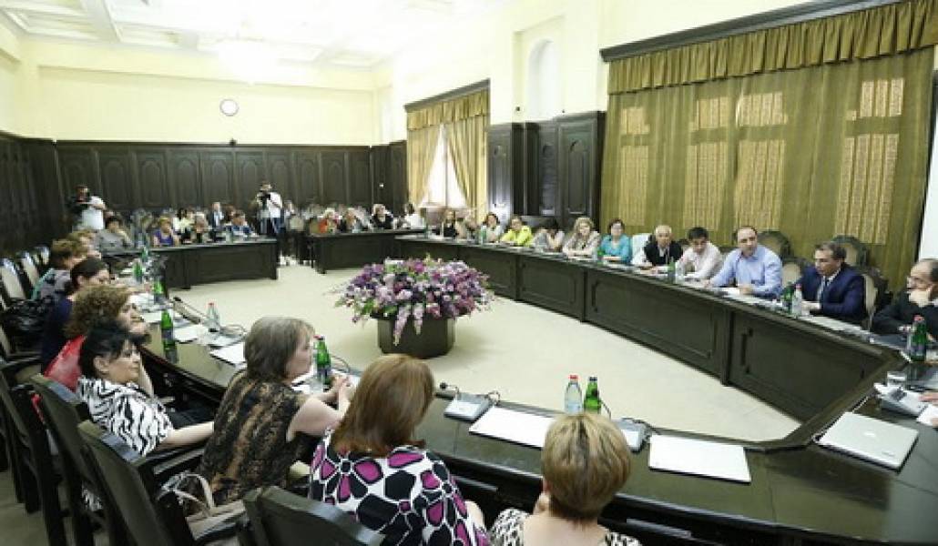 9a5eeb49-068c-4497-86cf-272d1d43fb53