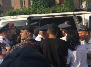 Yerevan court upholds pretrial arrest of opposition activist Jirayr Sefilyan