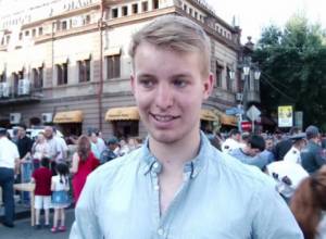 «Хочу узнать, что скажет Папа о Карабахе и турках»: немец