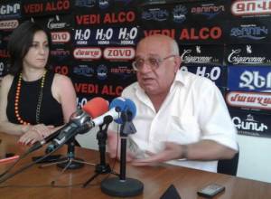 We need to attack Azerbaijan - political analyst