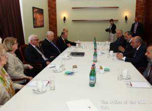 Бако Саакян встретился с Франком- Вальтером Штайнмайером