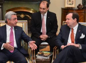 Поздравительное послание по случаю Дня Независимости США