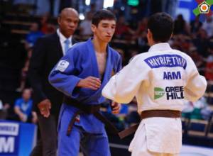 Գասպար Հայրապետյանը հաղթեց թուրք մրցակցին