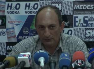 Զինանշանի գույնը փոխում են՝ ըստ պատի գույնի. ազգագրագետ