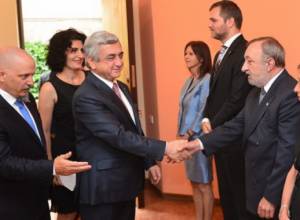 Serzh Sargsyan visits Embassy of Argentine in Yerevan