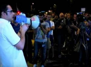 Police formed cordon on Khorenatis street /updated/