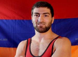 Դավիթ Սաֆարյանը պարտվեց առաջին գոտեմարտում