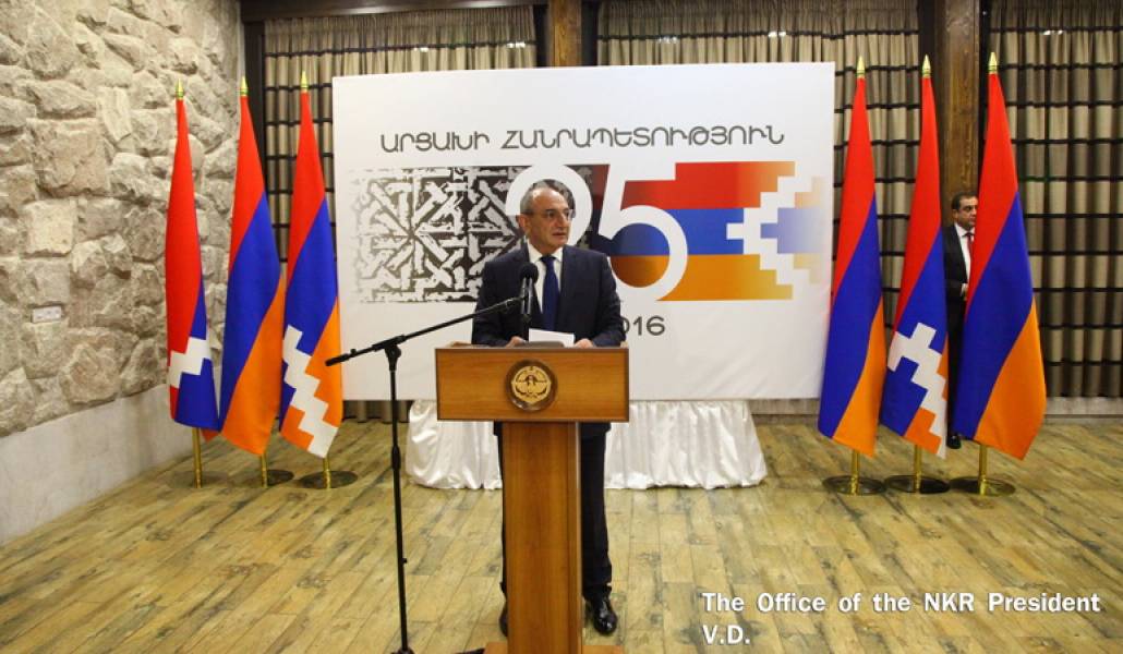 010916-NakhagPashtYndArts25Amyak-Info