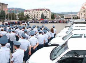 NKR state structures receive cars by philanthropist Arthur Varzhapetyan