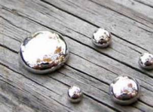 Мать 4-летнего ребенка, напоившая его ртутью, освобождена от уголовной ответственности