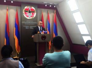 Արմեն Աշոտյանը ՀՀԿ-ն համեմատեց Բրազիլիայի և Գերմանիայի հավաքականների հետ