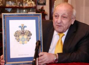 Со звонка секретарши начились армянские истории Пирадова