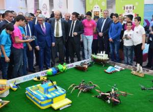 Տոն`տեխնոլոգիական հայության համար