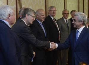 Серж Саргсян высоко оценил позицию Германии