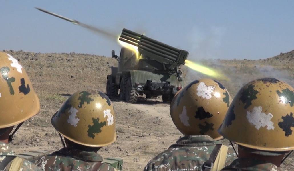 Sequence-01.Still012