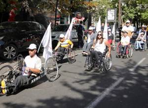 Ереван поздравили с днем рождением спортсмены и участники-паралимпийцы