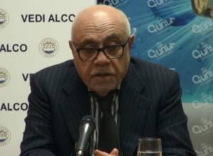 Two elephants meet in tableware store and fight each other: Arman Navasardyan about war between Armenia and Azerbaijan