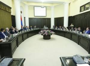 «У него есть опыт деликатного общения с культурными деятелями»