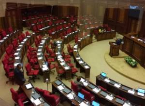 В НС собираются принять членов правительства