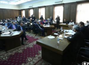 “Так мы до места не доберемся”: М. Мелкумяна удивила Правительственная программа