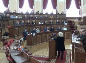 Կրճատվել է քաղաքապետարանի 38 աշխատակից