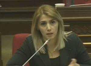 What is the difference under what circumstances serviceman died?