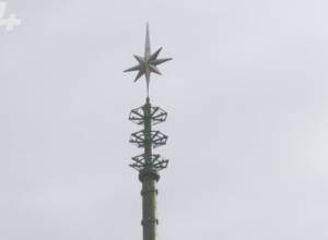 В Ереване устанавливают главную елку